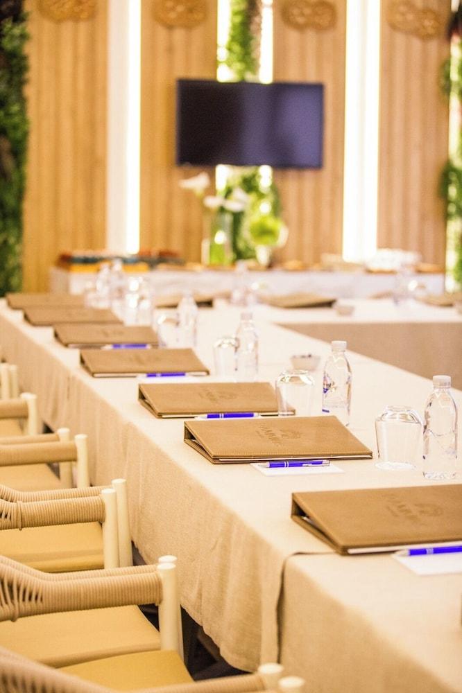 Rammos Managed by Dedeman