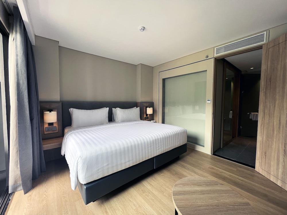 Grand Aston Puncak Hotel & Resort