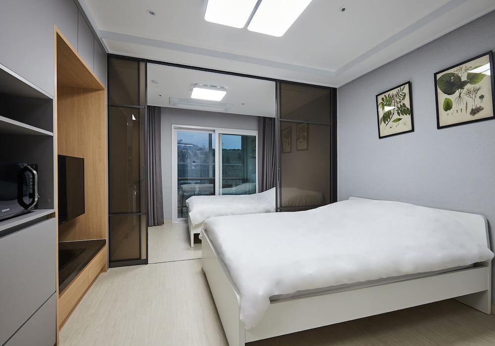 Yeosu Firstcity by Sota Hotel