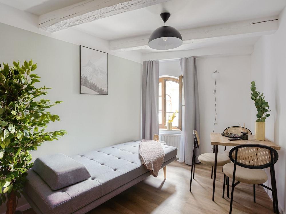 Limehome Zwickau Hauptmarkt