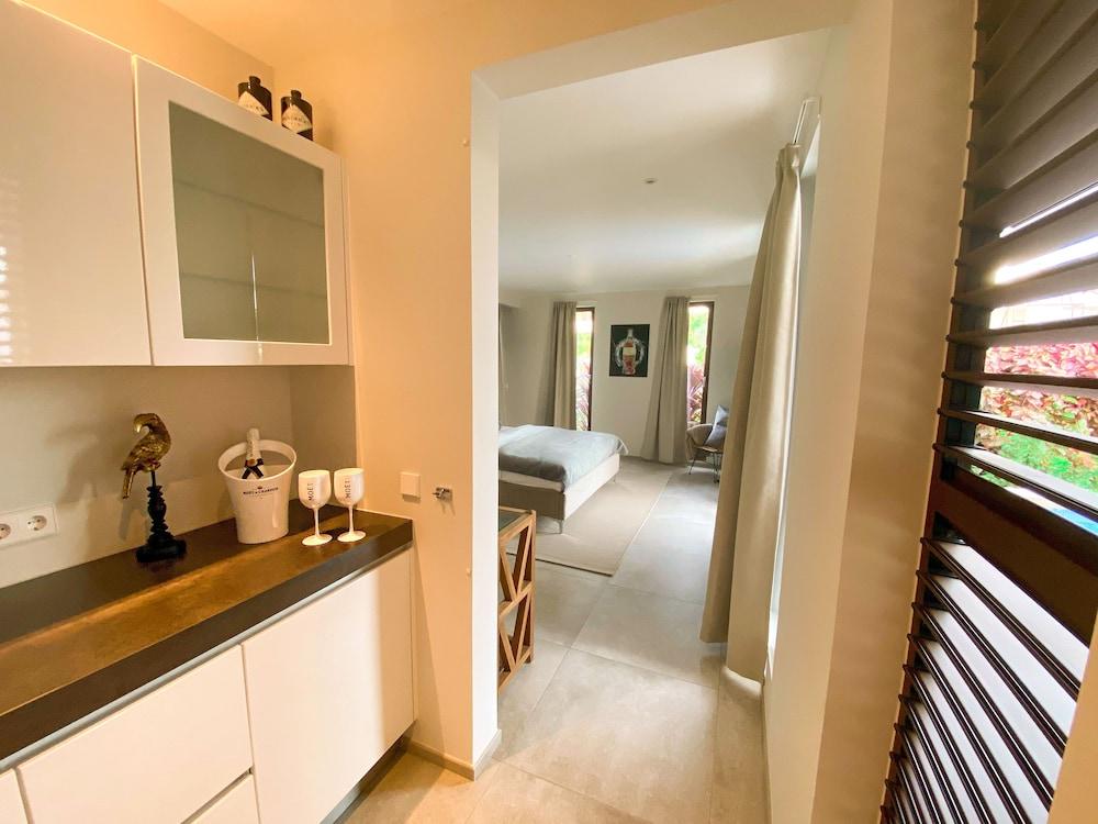 Lxry Apartment Jan Sofat With Private Pool