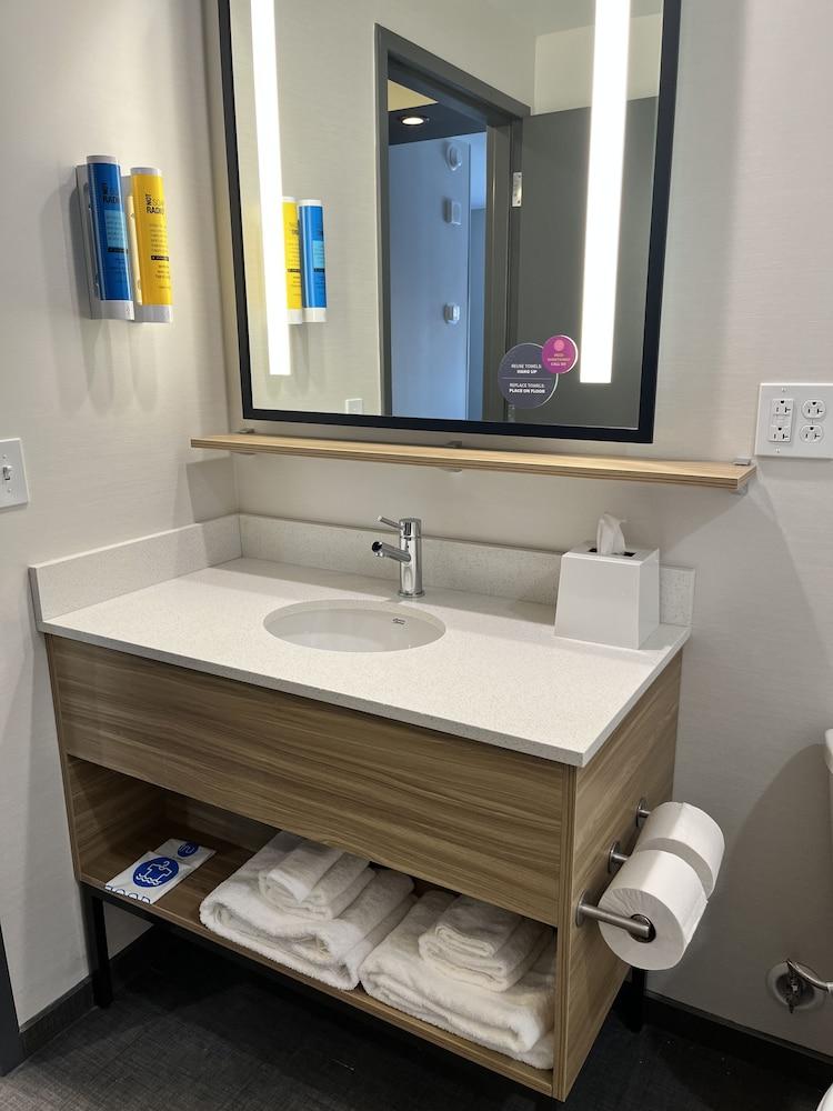 Tru By Hilton St. Louis Downtown