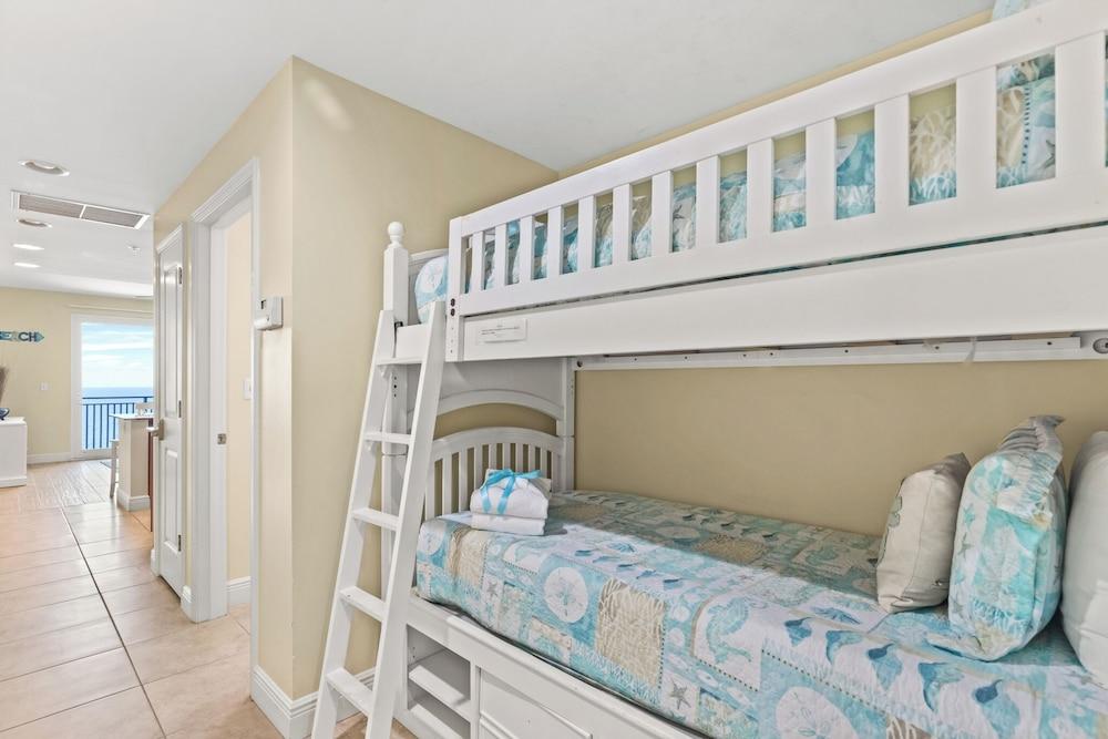 Sterling Breeze 1105