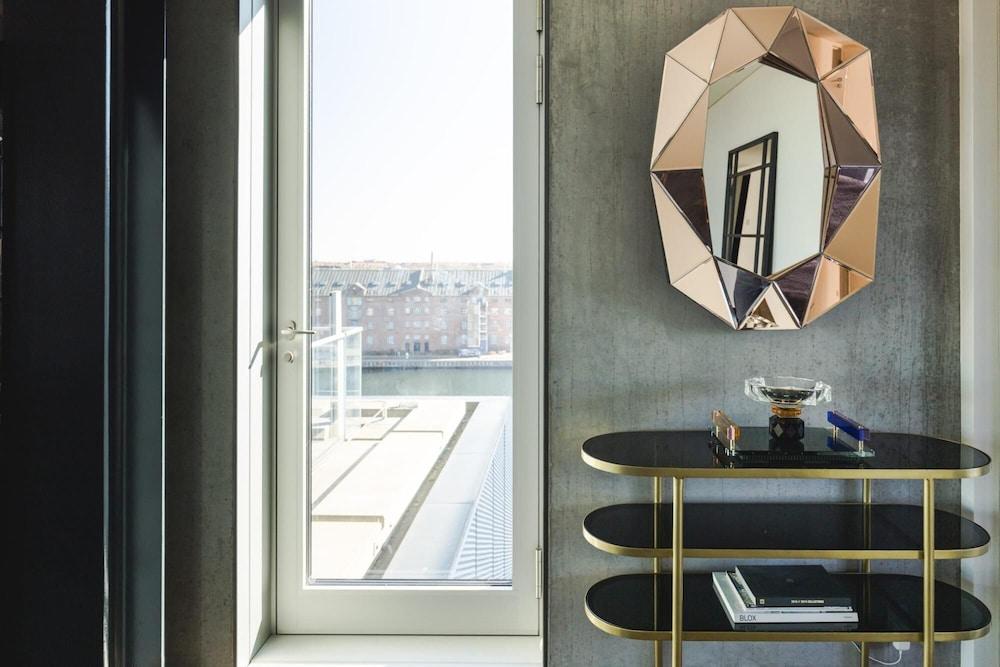 High-end Design Heart of CPH