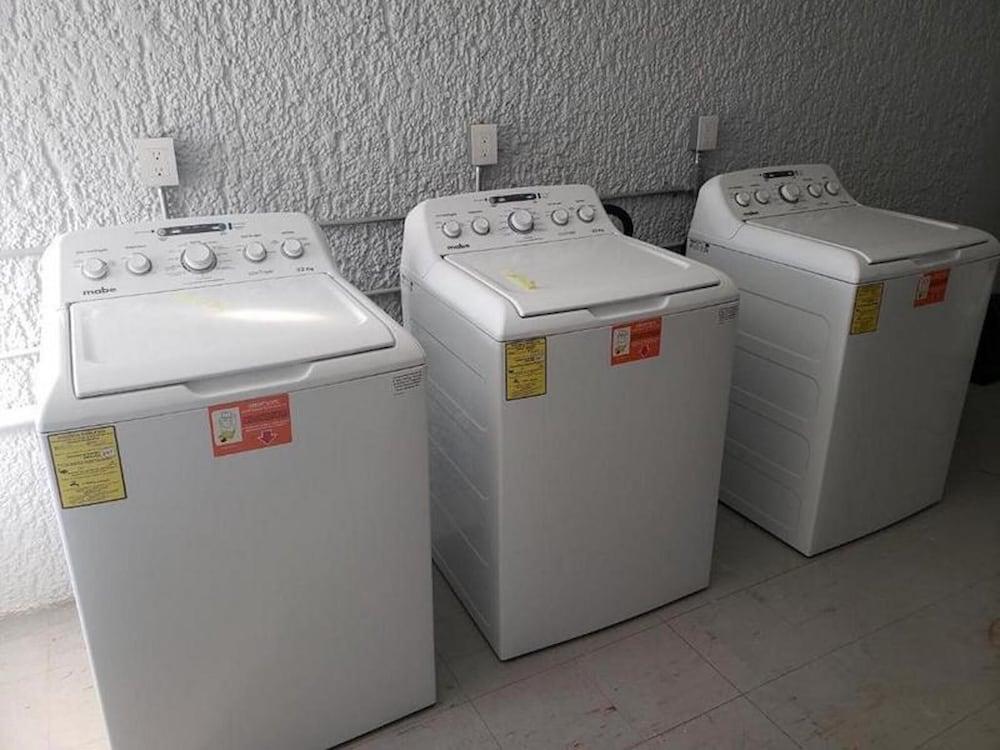 El Gran Hostal - Bed in 6 People Dorm 17