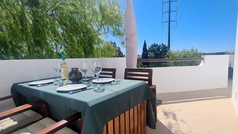 Green and Blue View Apartment Albufeira