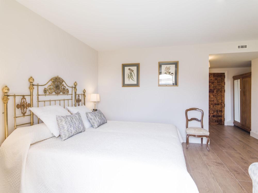 Hospedium Hotel La Lozana