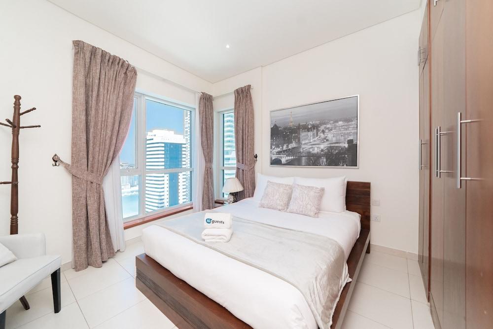 HiGuests - Marina Heights