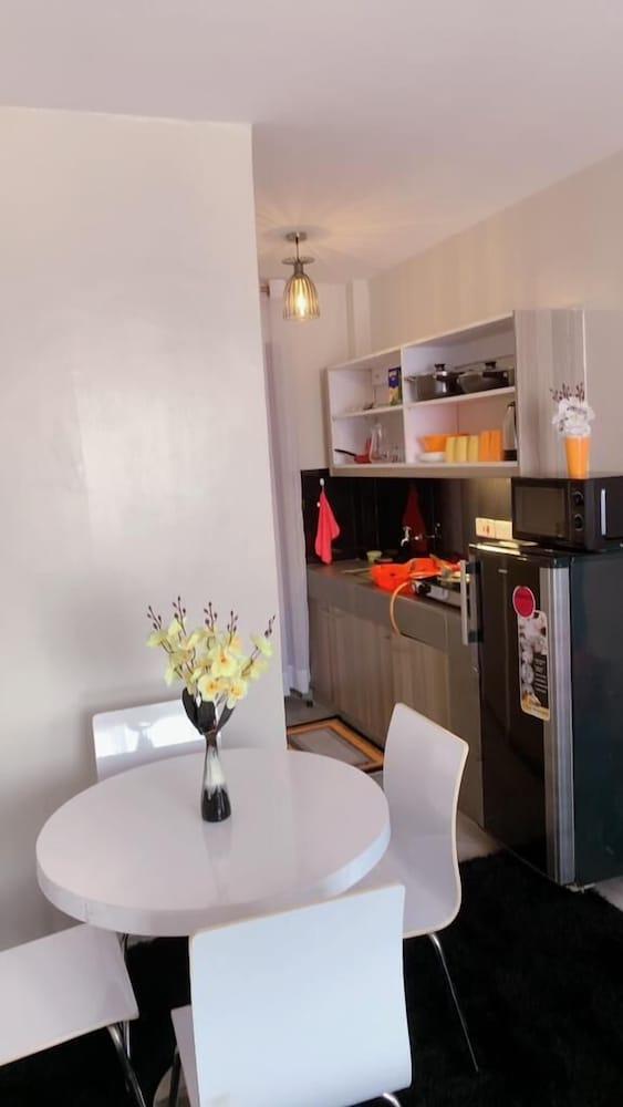 Stay.Plus Royal Suburbs By Tsavo