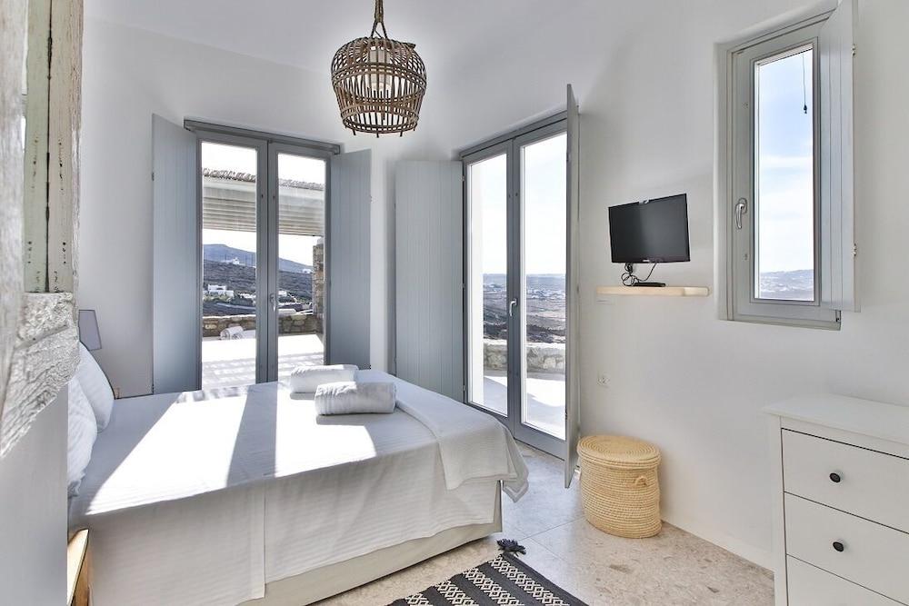 Cloud Nine Ftelia Villa Mykonos