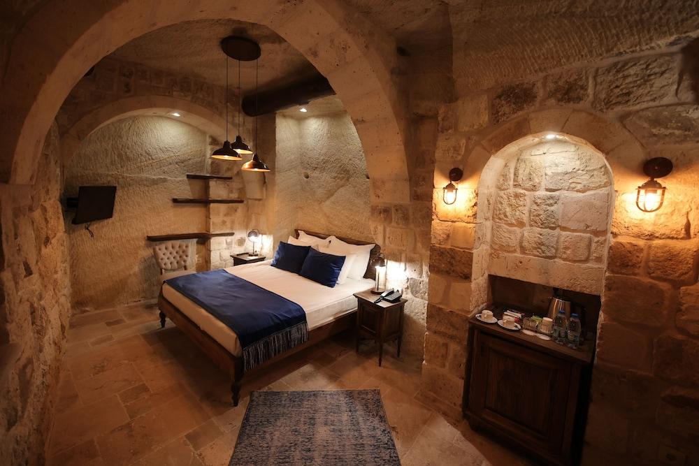 Ürgüp Cave Suites