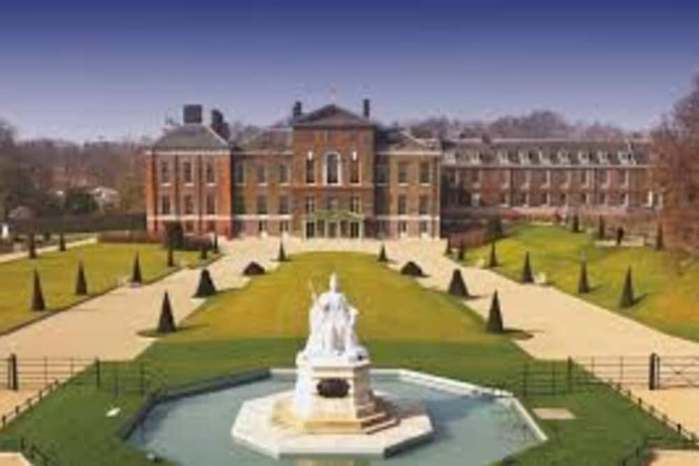 Spacious 2 Double Bedroom Apartment Kensington