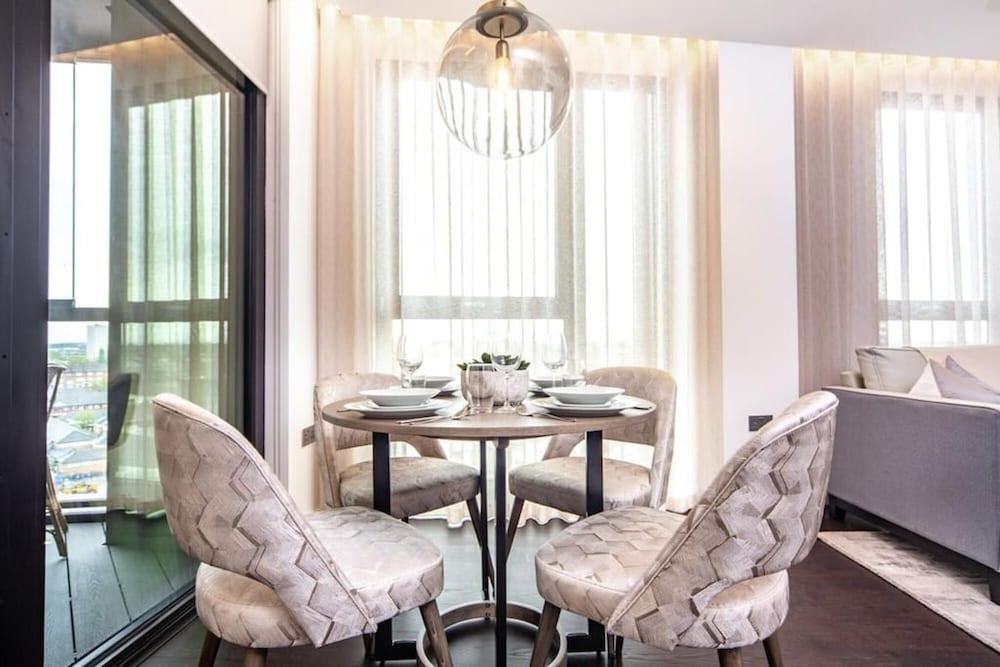 Luxury Two bed by the US Embassy