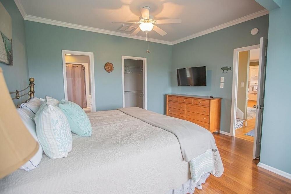 Ancora 4 Bedroom Home by Redawning