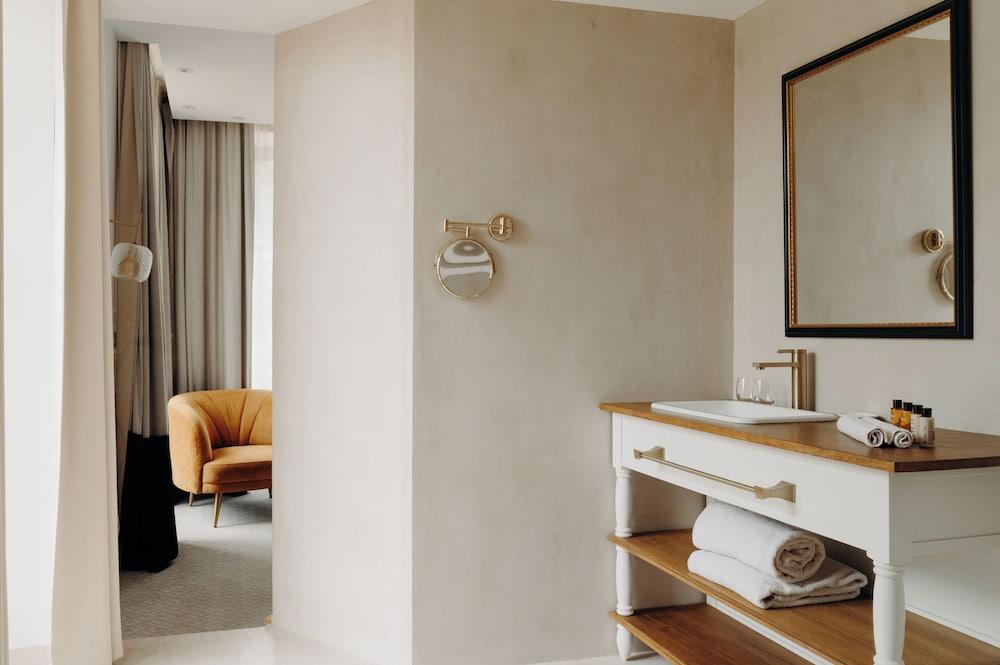 Domaine de Rochebois & Spa Nuxe