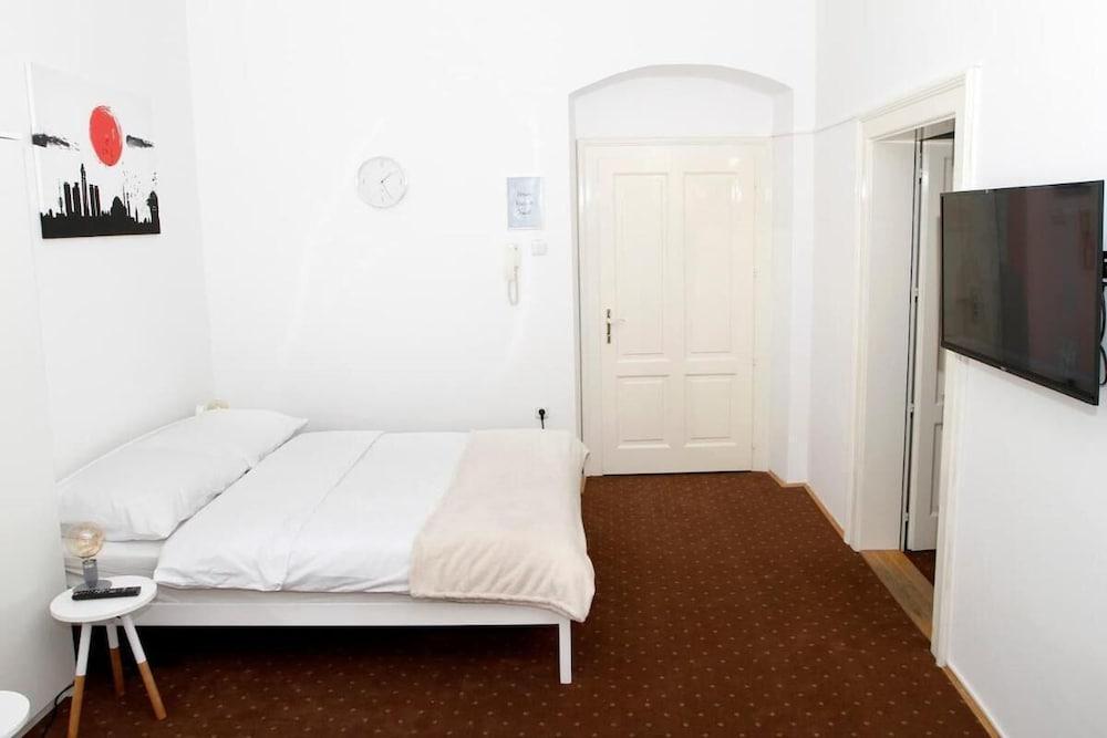 Victorian Apartment Sarajevo