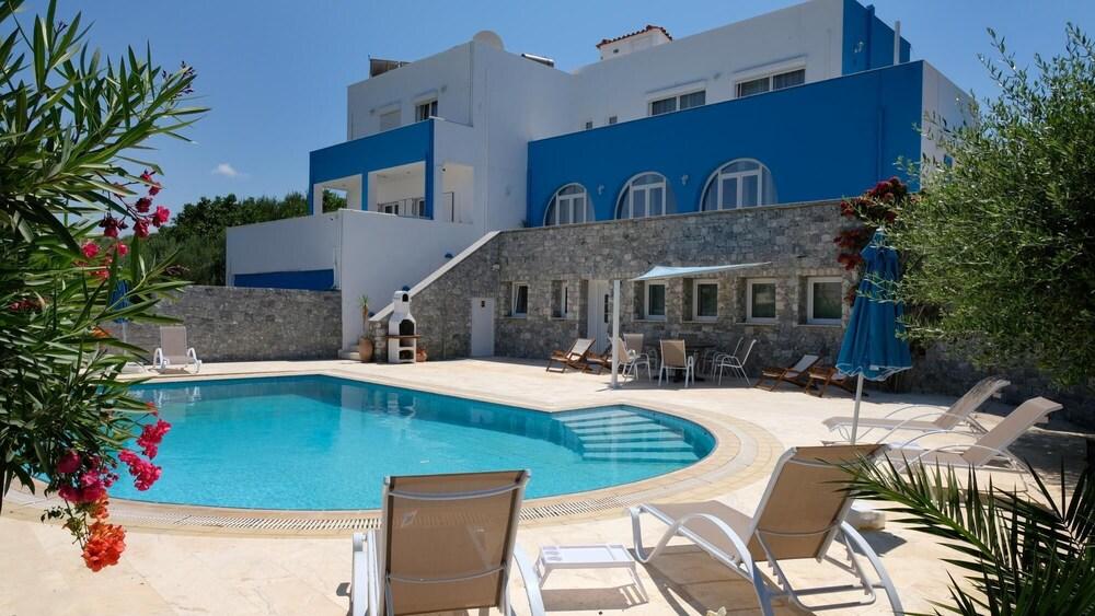 Stunning Villa Close to the sea