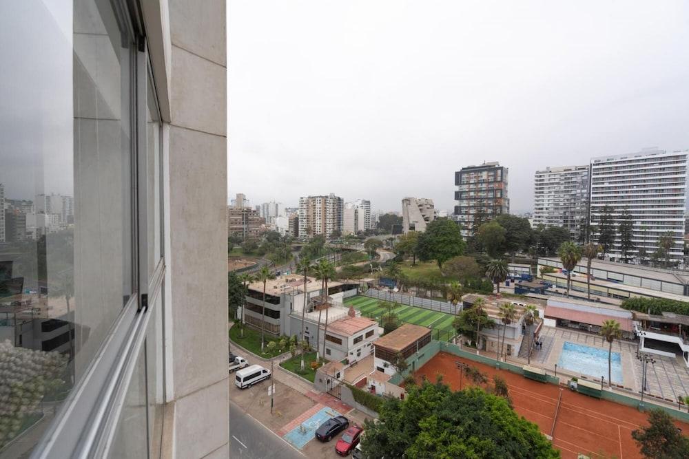 Bright Cozy 2Br Unit Barranco Free Parking