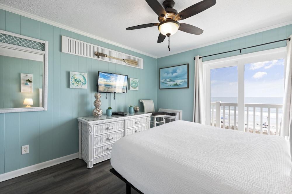 Ocean Pier Beach-view Condos