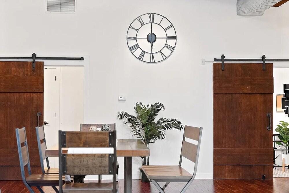 LUXURIOUS Million-Dollar Penthouse