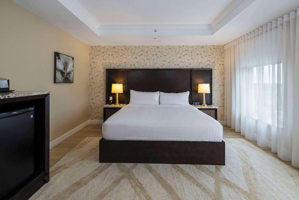 Halifax Tower Hotel & Conference Centre, an Ascend Collection Hotel