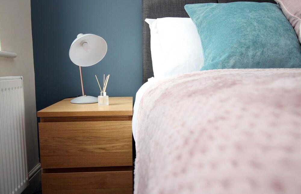 Alicia's Way by Tŷ SA