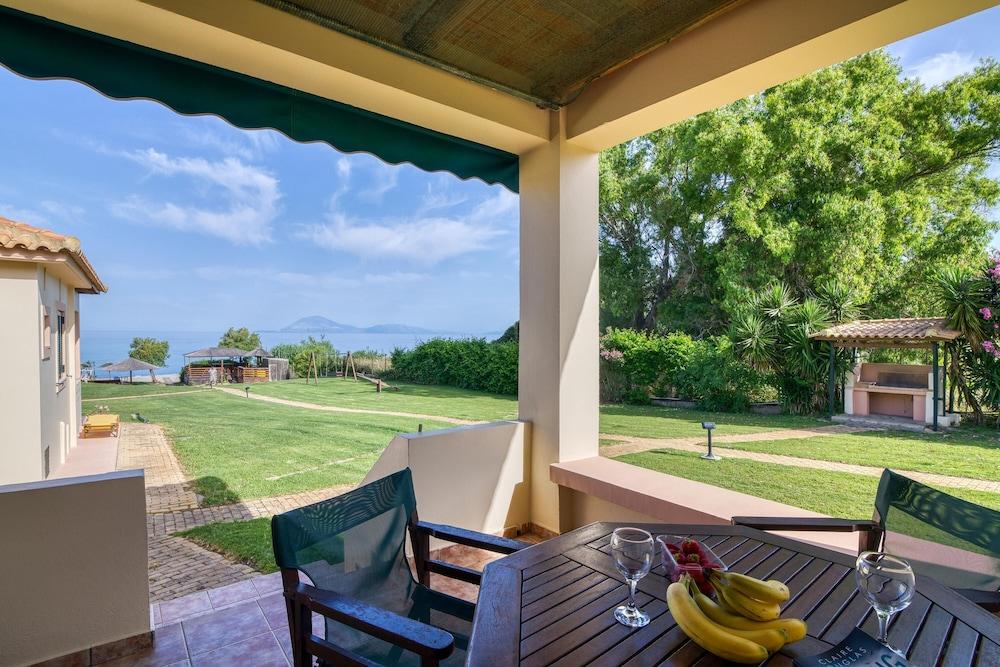 Analipsi Villas Beach Front