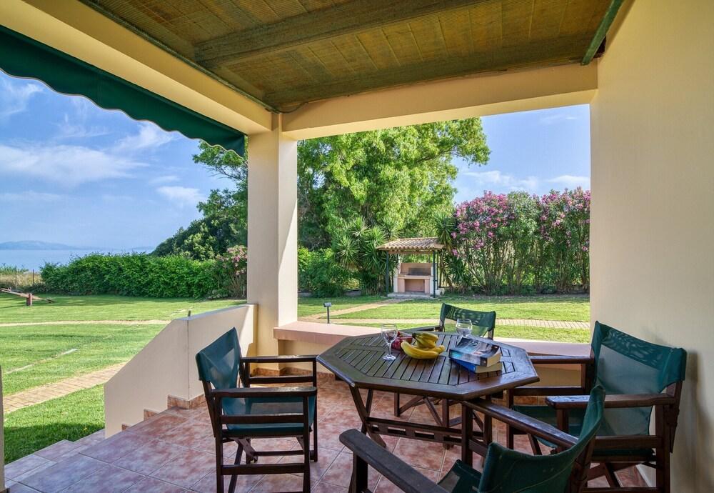 Analipsi Villas Beach Front 4