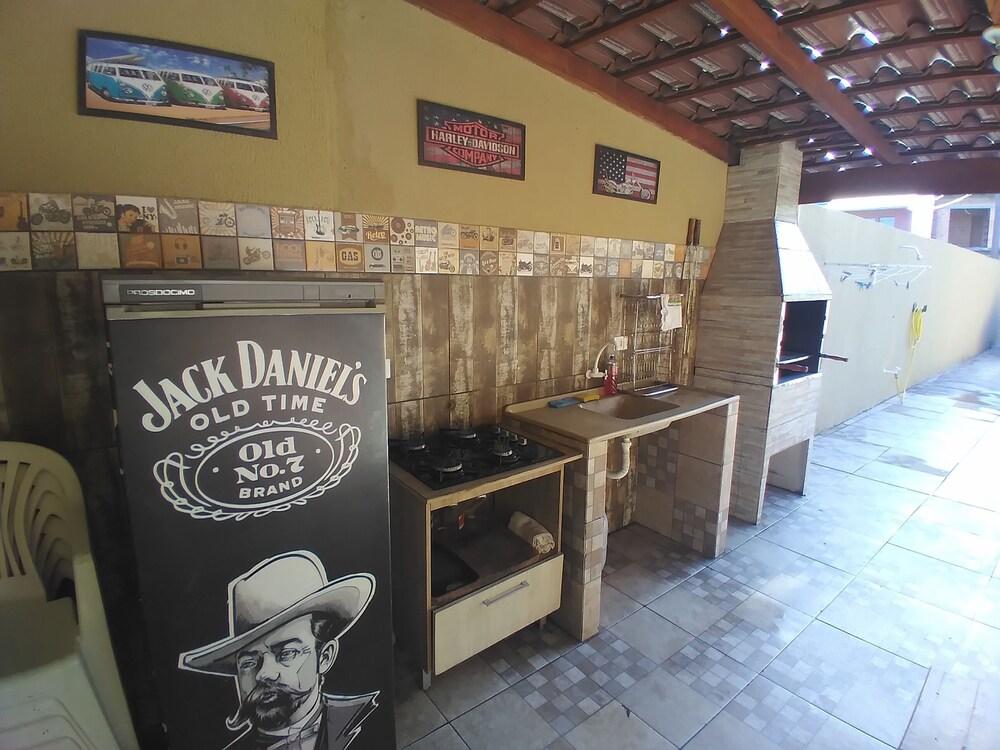 Sobrado com piscina em Caiobá