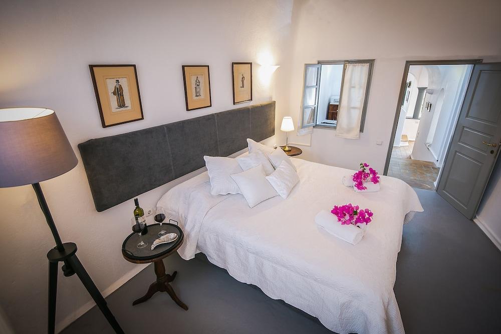 Azure Villa Santorini