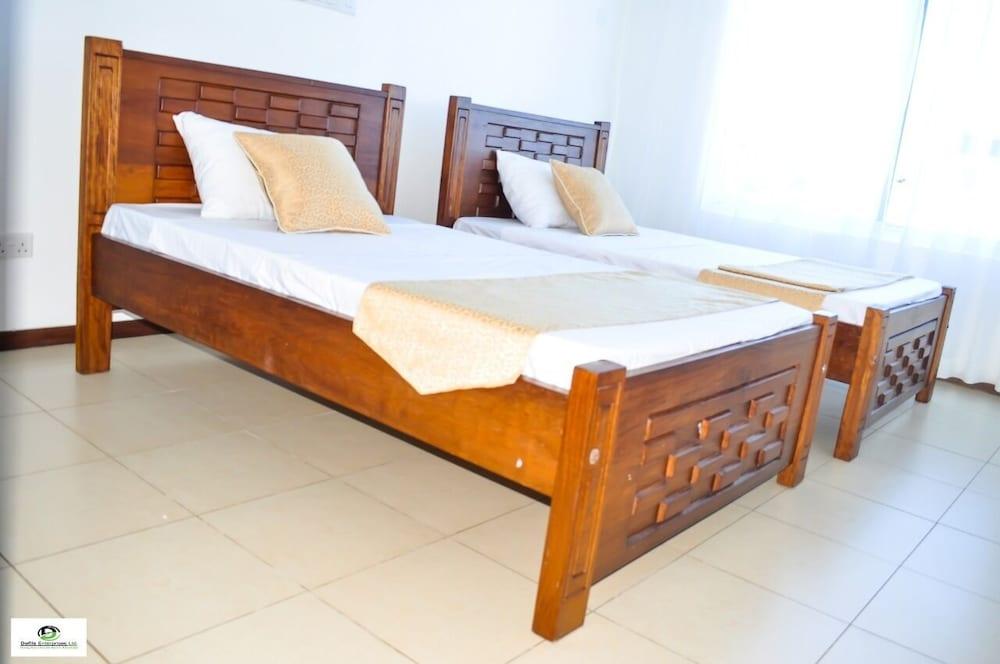 Stay.Plus Almasi Beachfront Apartments