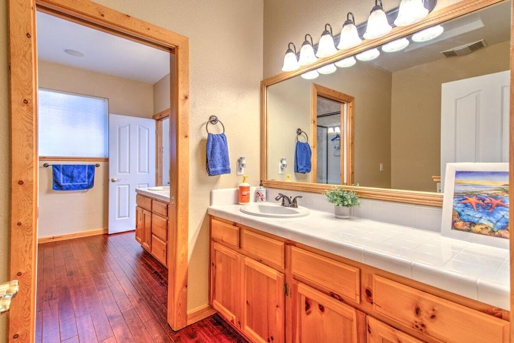 Grand Forest Retreat