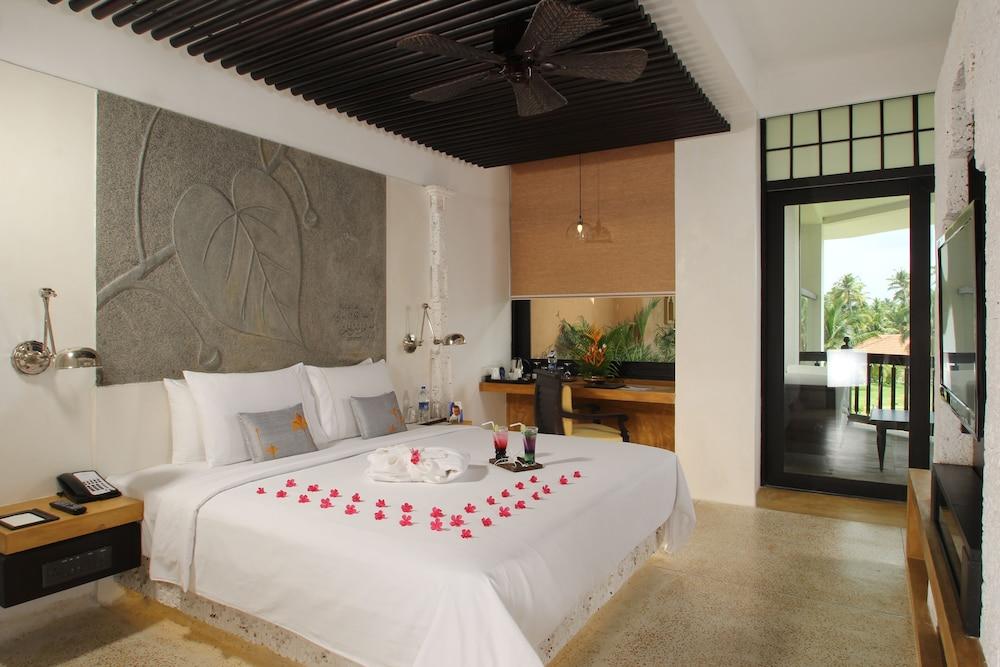 Plumeria Lake Resort & Spa