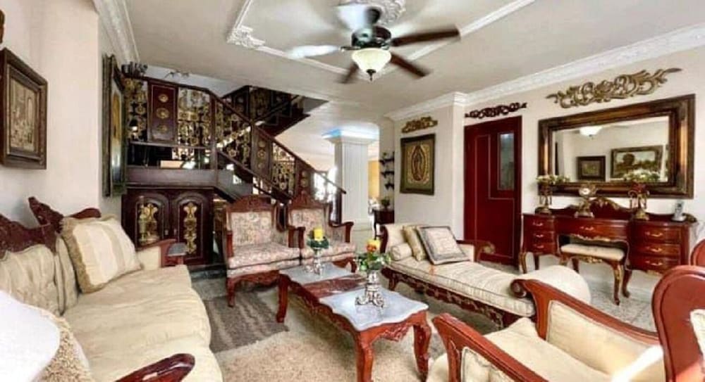 8MG-1 MANSION EN CARTAGENA CERCA AL MAR