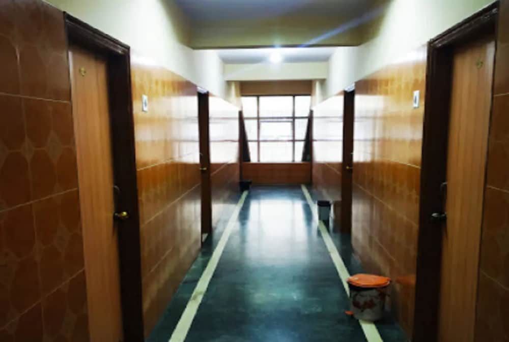 Goroomgo Shabari Gate Bengaluru