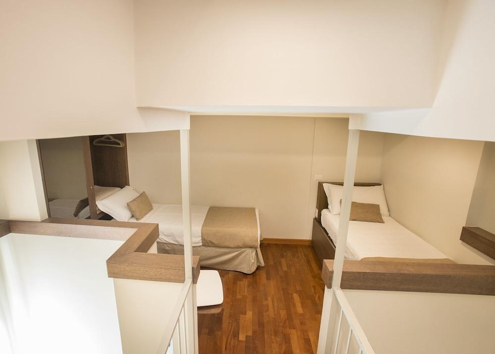 Palazzo Depretis Naples