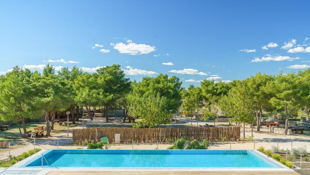 Exclusive Pool View Room With Breakfast Included