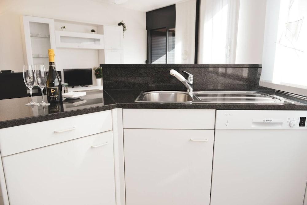 Central City Suite Apartment🧡