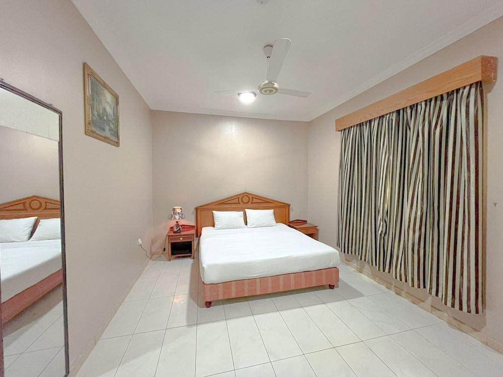 AL GHADEER HOTEL APARTMENT