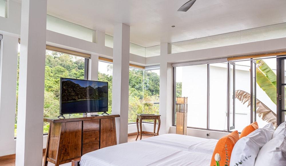 Villa 4 Luxury Private Pool Villa