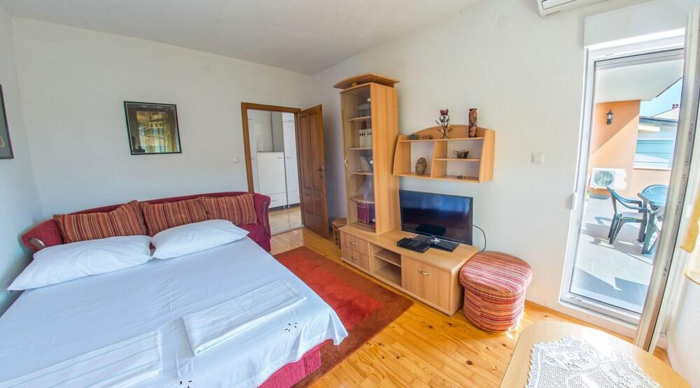 Villa Queen's Garden