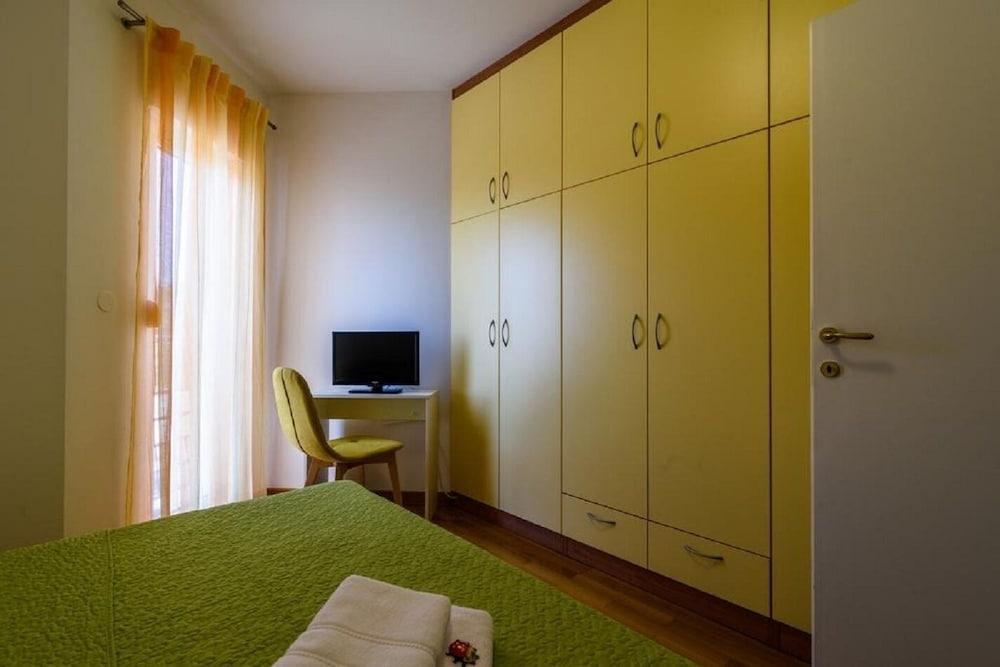 Maša - Modern sea View Apartment - A1