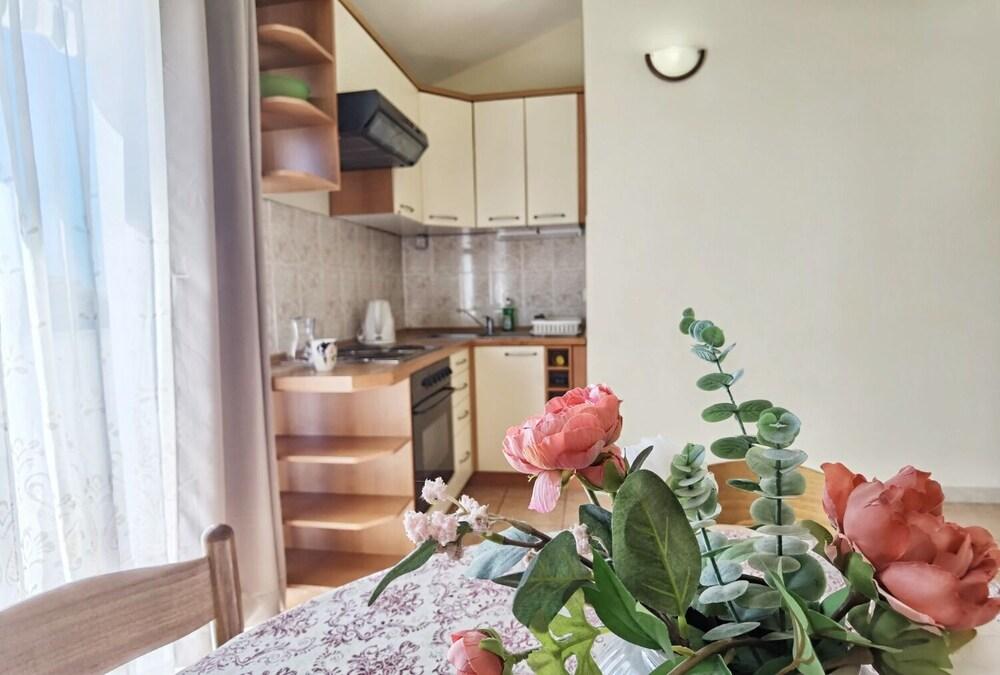 Lasan - 150 m From sea - A2