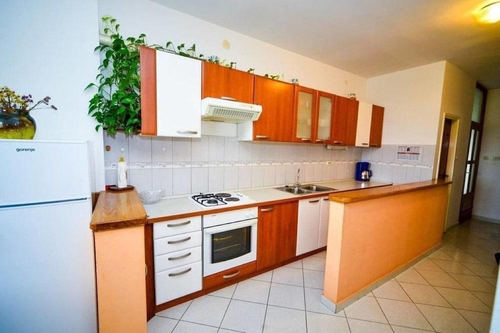 Mare - Close to the sea - A4