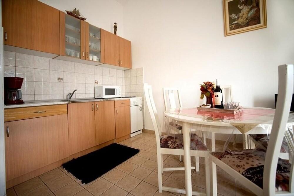 Nina - sea View Family Apartments - A5