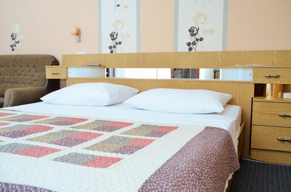 Ruža - Peaceful Area & Parking - SA3