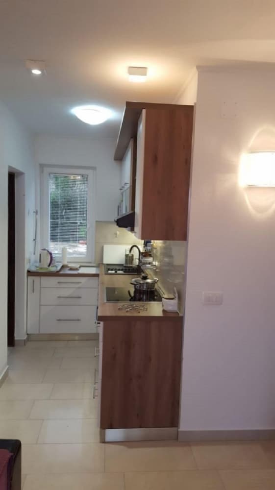 Maja - 50 m From Beach - A1