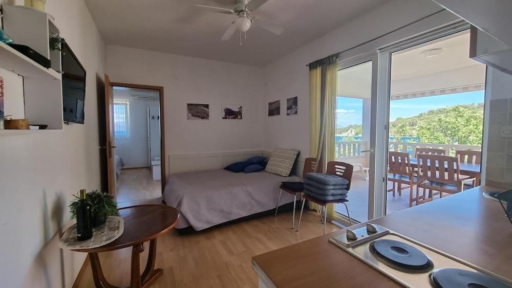 Mlad - With Pool - A2