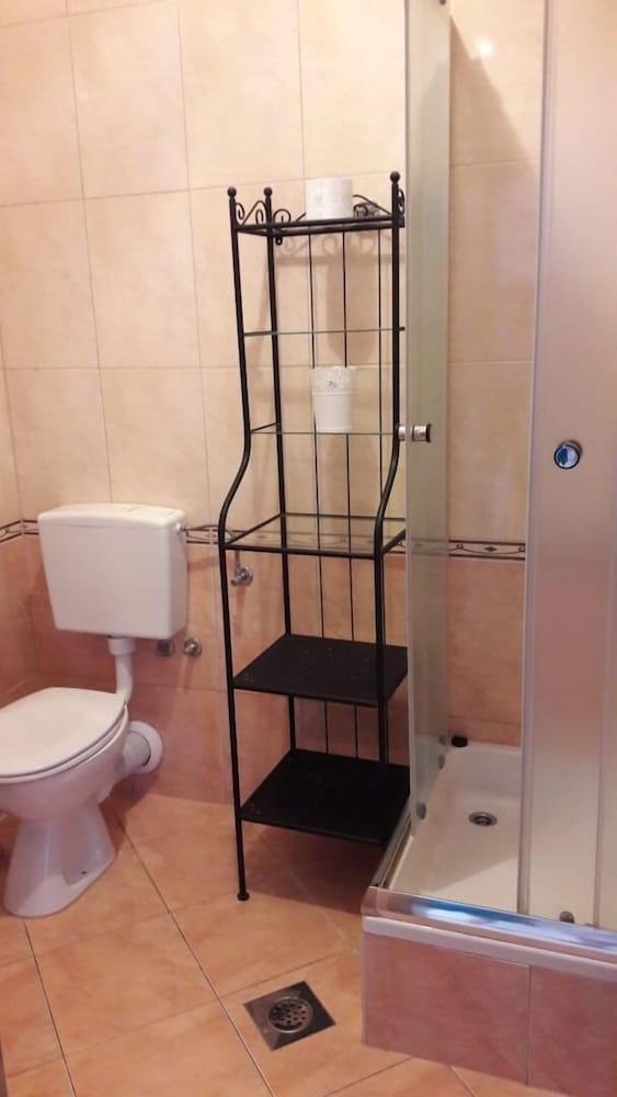 Antonia - 5 m From sea - A5