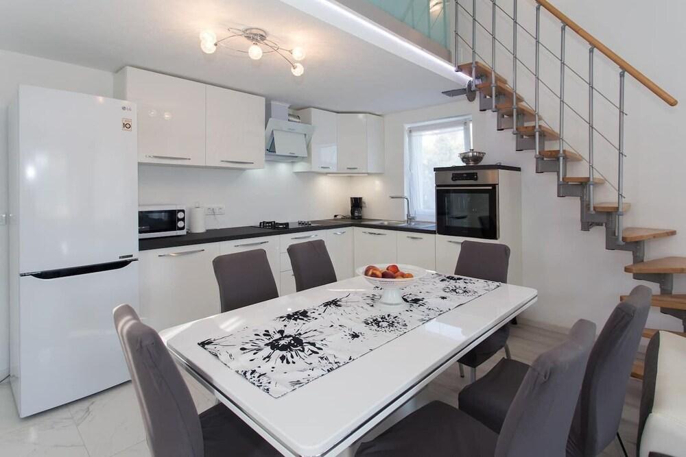 Ivica - With Pool - H